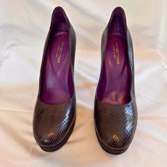 Sergio Rossi Brown Snakeskin Round-Toe Pumps Size 8.5 - Picture 4 of 8